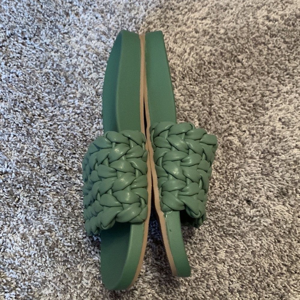 Universal Threads Braided Slide Sandals - Picture 2 of 10